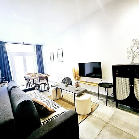 Apartment Refuge Urbain - Ideal Pro, Familles & Amis - Le Calme En Hypercentre - Wifi Debit - Netflix - Machine A Laver - Gare, Cathedrale, Commerces, Restaurants & Transports En Commun A Moins De 10 Minutes A Pied Reims