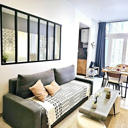 Refuge Urbain - Ideal Pour Familles & Amis - Calme En Plein Centre-ville - Wifi Debit - Netflix - Machine A Laver - Gare, Cathedrale De Reims, Commerces, Restaurants & Transports En Commun Accessibles A Pied En Moins De 10 Minutes *